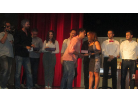 Veliki uspeh pećinačkog Pozorišta mladih na festivalu u Novom Pazaru